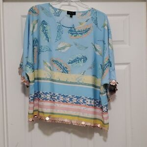 ❣️Melissa Paige multi color woman top